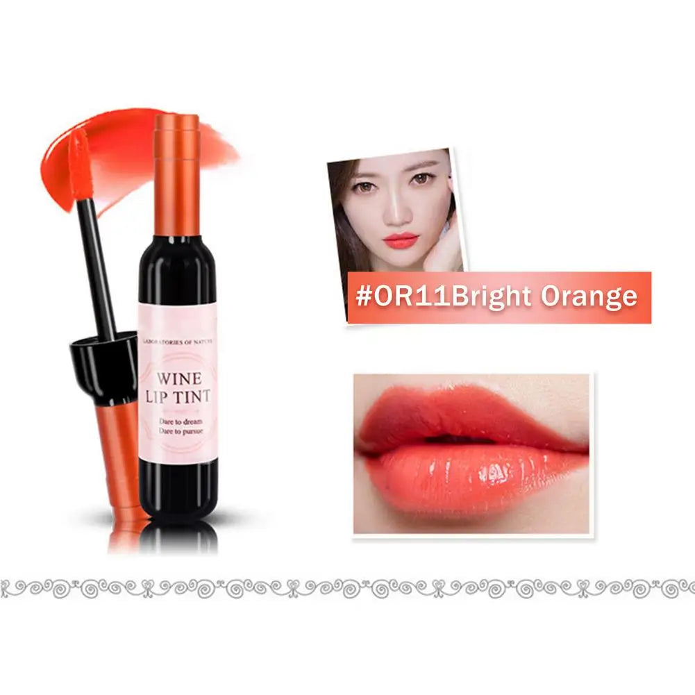 Labial resistente al agua de larga duración.