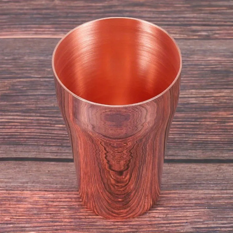 Taza de agua de cobre puro hecha a mano.