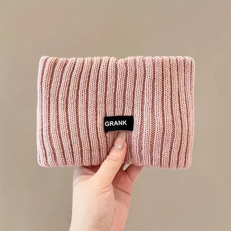 Vincha ancha de invierno para el cabello.