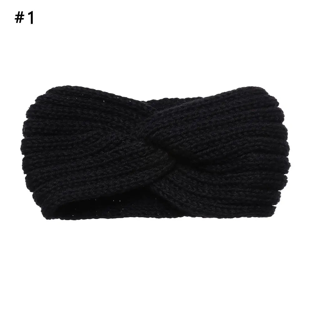 Vincha cruzada tejida.