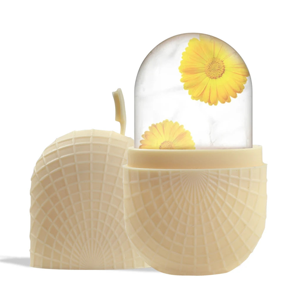 Rodillo de hielo facial.