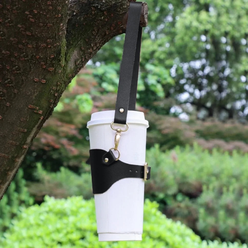 Portavasos de viaje de cuero.